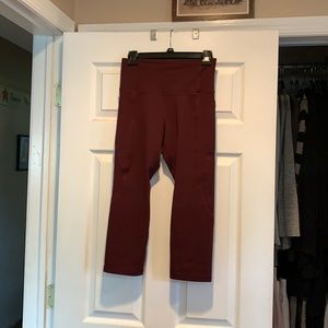 Elevate pocket Capri, burgundy